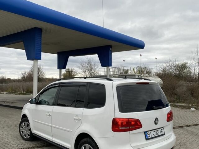 Білий Фольксваген Туран, об'ємом двигуна 1.4 л та пробігом 183 тис. км за 5500 $, фото 4 на Automoto.ua