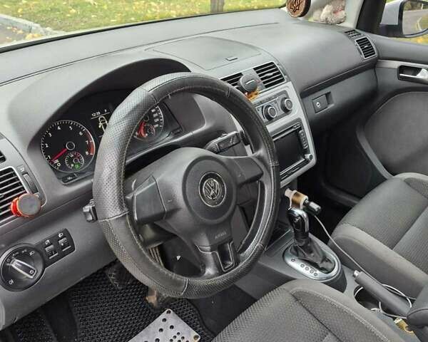 Білий Фольксваген Туран, об'ємом двигуна 1.4 л та пробігом 285 тис. км за 6000 $, фото 10 на Automoto.ua
