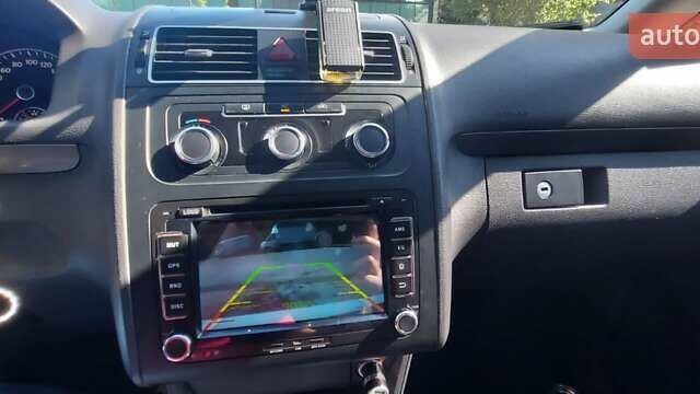 Белый Фольксваген Туран, объемом двигателя 1.39 л и пробегом 259 тыс. км за 7100 $, фото 13 на Automoto.ua