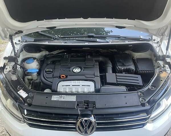 Білий Фольксваген Туран, об'ємом двигуна 1.4 л та пробігом 198 тис. км за 9199 $, фото 4 на Automoto.ua