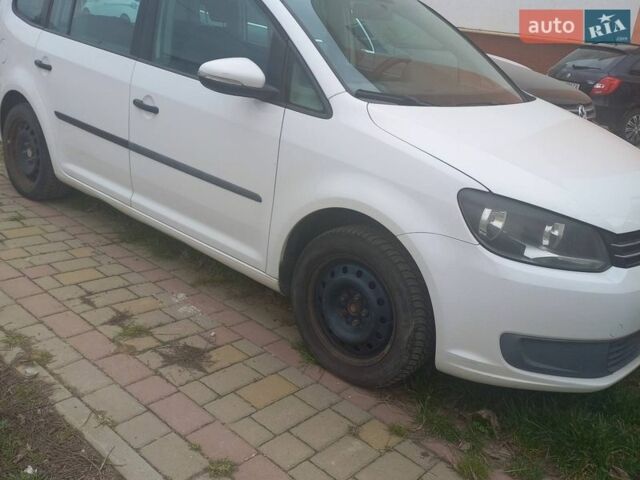Белый Фольксваген Туран, объемом двигателя 1.4 л и пробегом 468 тыс. км за 6800 $, фото 3 на Automoto.ua