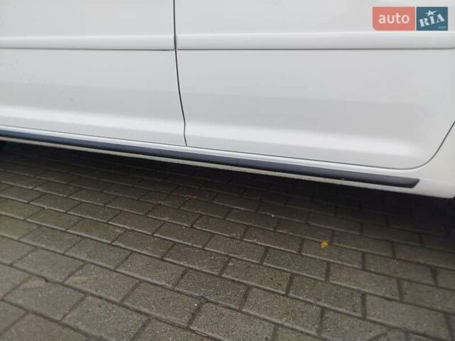 Білий Фольксваген Туран, об'ємом двигуна 1.4 л та пробігом 238 тис. км за 8800 $, фото 13 на Automoto.ua