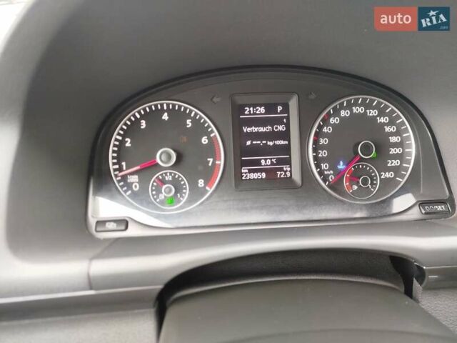 Білий Фольксваген Туран, об'ємом двигуна 1.4 л та пробігом 238 тис. км за 8800 $, фото 20 на Automoto.ua