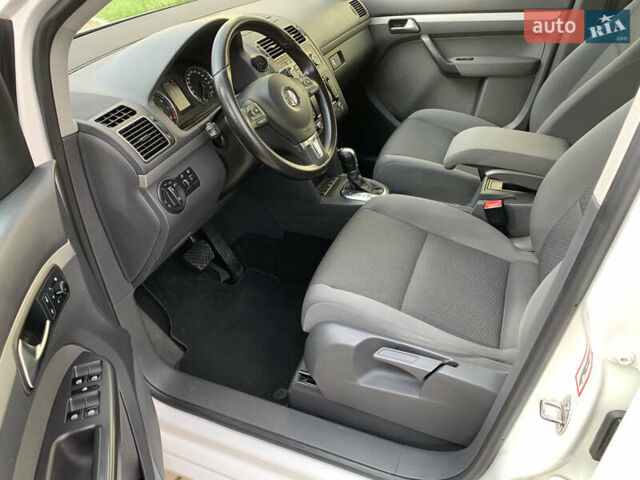 Білий Фольксваген Туран, об'ємом двигуна 1.4 л та пробігом 226 тис. км за 8999 $, фото 28 на Automoto.ua