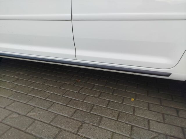 Белый Фольксваген Туран, объемом двигателя 0 л и пробегом 238 тыс. км за 8500 $, фото 9 на Automoto.ua