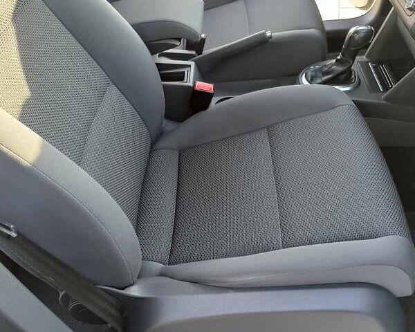 Белый Фольксваген Туран, объемом двигателя 1.39 л и пробегом 190 тыс. км за 9950 $, фото 33 на Automoto.ua