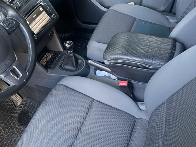 Білий Фольксваген Туран, об'ємом двигуна 1.4 л та пробігом 198 тис. км за 9199 $, фото 13 на Automoto.ua