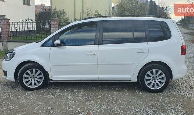 Білий Фольксваген Туран, об'ємом двигуна 1.6 л та пробігом 270 тис. км за 9450 $, фото 20 на Automoto.ua