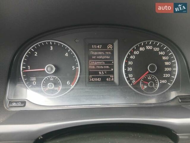 Белый Фольксваген Туран, объемом двигателя 1.97 л и пробегом 350 тыс. км за 8550 $, фото 14 на Automoto.ua