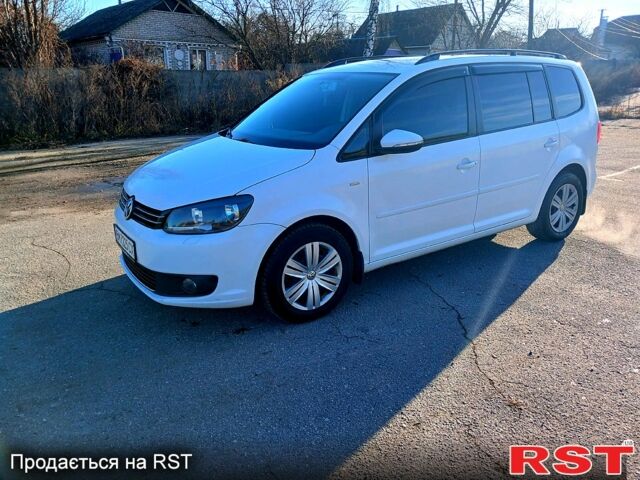 Білий Фольксваген Туран, об'ємом двигуна 2 л та пробігом 362 тис. км за 11700 $, фото 3 на Automoto.ua