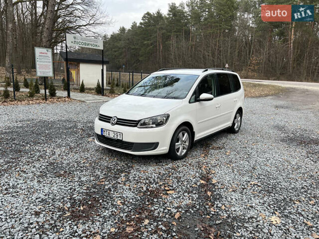 Белый Фольксваген Туран, объемом двигателя 1.4 л и пробегом 243 тыс. км за 8300 $, фото 11 на Automoto.ua