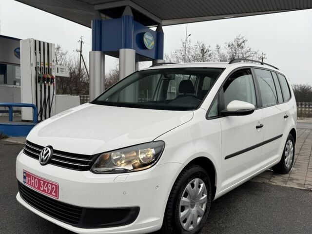 Белый Фольксваген Туран, объемом двигателя 1.4 л и пробегом 223 тыс. км за 9499 $, фото 6 на Automoto.ua