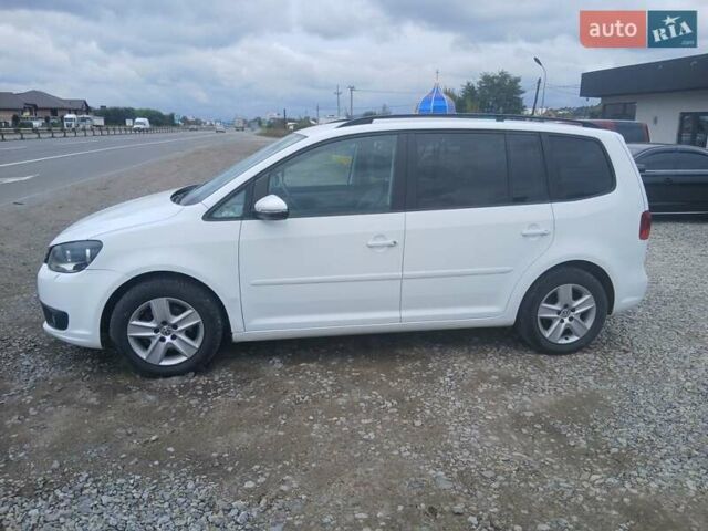Белый Фольксваген Туран, объемом двигателя 1.97 л и пробегом 350 тыс. км за 8550 $, фото 3 на Automoto.ua
