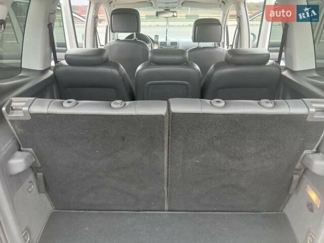 Белый Фольксваген Туран, объемом двигателя 1.97 л и пробегом 350 тыс. км за 8550 $, фото 11 на Automoto.ua