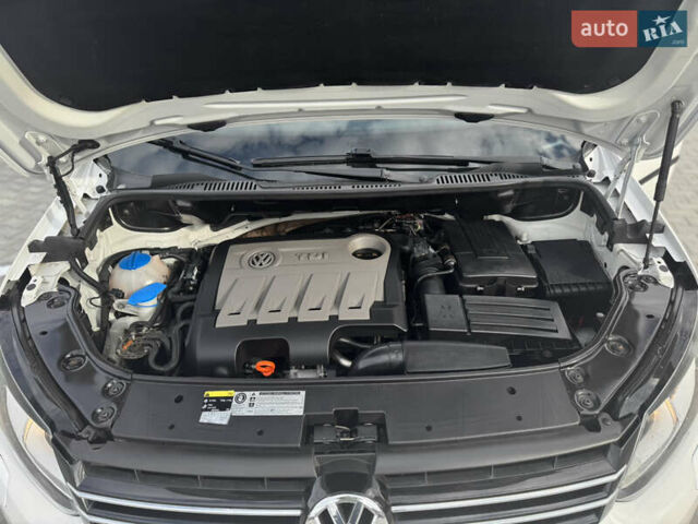 Білий Фольксваген Туран, об'ємом двигуна 1.6 л та пробігом 264 тис. км за 9650 $, фото 27 на Automoto.ua