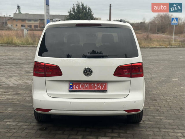 Білий Фольксваген Туран, об'ємом двигуна 2 л та пробігом 251 тис. км за 12300 $, фото 6 на Automoto.ua