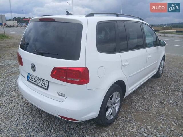 Белый Фольксваген Туран, объемом двигателя 1.97 л и пробегом 350 тыс. км за 8550 $, фото 4 на Automoto.ua