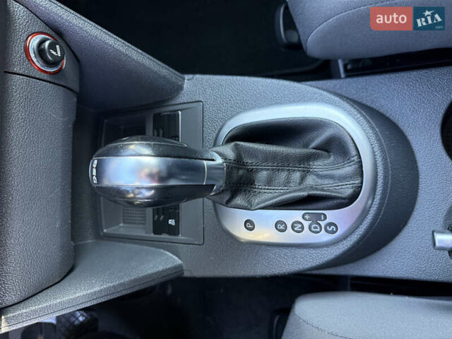 Белый Фольксваген Туран, объемом двигателя 1.4 л и пробегом 161 тыс. км за 11900 $, фото 33 на Automoto.ua