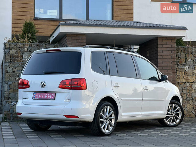 Белый Фольксваген Туран, объемом двигателя 1.4 л и пробегом 130 тыс. км за 8500 $, фото 17 на Automoto.ua