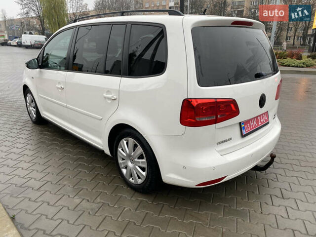 Білий Фольксваген Туран, об'ємом двигуна 1.6 л та пробігом 249 тис. км за 9100 $, фото 3 на Automoto.ua