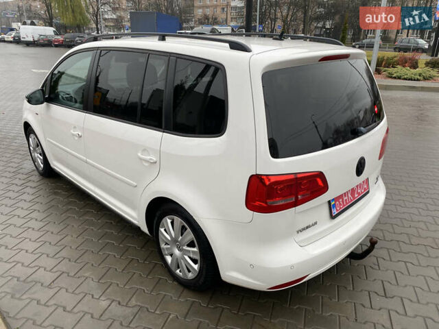 Білий Фольксваген Туран, об'ємом двигуна 1.6 л та пробігом 249 тис. км за 9100 $, фото 13 на Automoto.ua