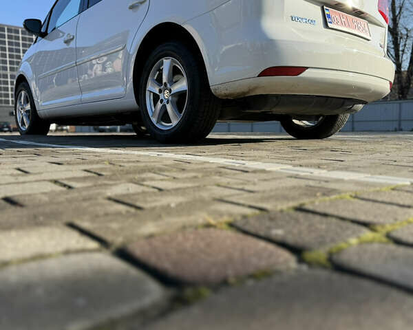 Белый Фольксваген Туран, объемом двигателя 1.4 л и пробегом 161 тыс. км за 11900 $, фото 17 на Automoto.ua