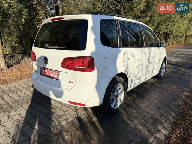 Белый Фольксваген Туран, объемом двигателя 1.4 л и пробегом 161 тыс. км за 11900 $, фото 6 на Automoto.ua
