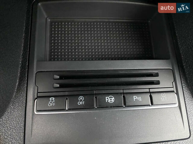 Білий Фольксваген Туран, об'ємом двигуна 1.6 л та пробігом 249 тис. км за 9100 $, фото 42 на Automoto.ua