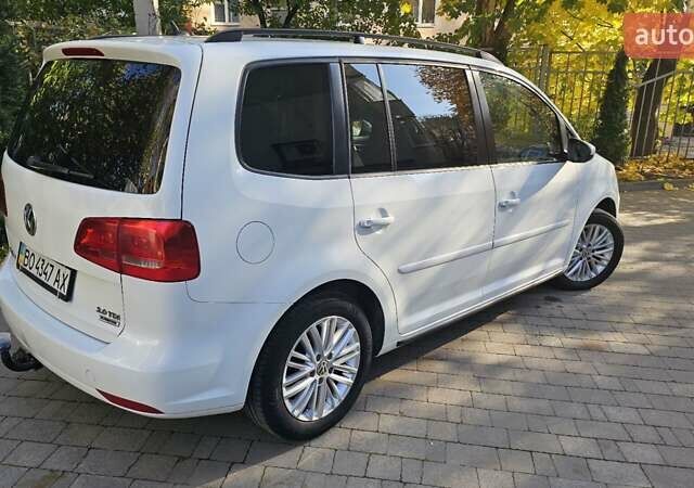 Белый Фольксваген Туран, объемом двигателя 2 л и пробегом 255 тыс. км за 13800 $, фото 3 на Automoto.ua