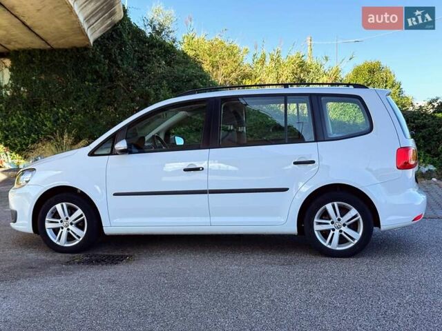 Белый Фольксваген Туран, объемом двигателя 1.6 л и пробегом 104 тыс. км за 15500 $, фото 15 на Automoto.ua