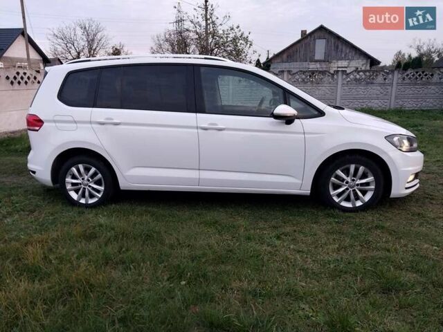 Белый Фольксваген Туран, объемом двигателя 1.97 л и пробегом 313 тыс. км за 13999 $, фото 8 на Automoto.ua