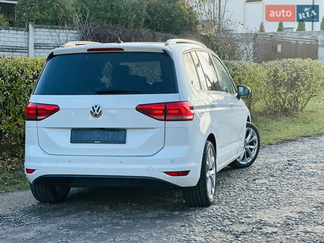 Білий Фольксваген Туран, об'ємом двигуна 1.97 л та пробігом 205 тис. км за 15000 $, фото 8 на Automoto.ua