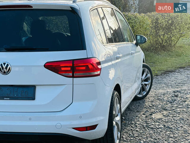 Білий Фольксваген Туран, об'ємом двигуна 1.97 л та пробігом 205 тис. км за 15000 $, фото 7 на Automoto.ua