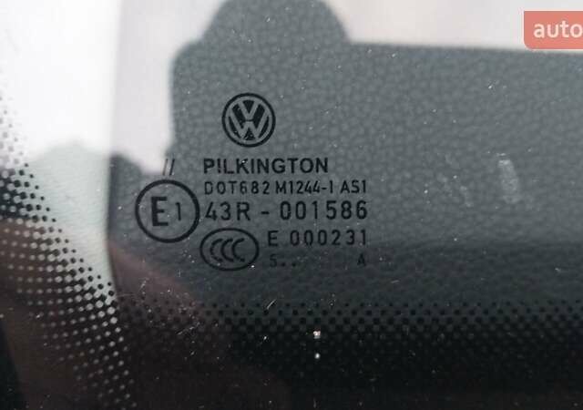 Белый Фольксваген Туран, объемом двигателя 1.97 л и пробегом 313 тыс. км за 13999 $, фото 43 на Automoto.ua