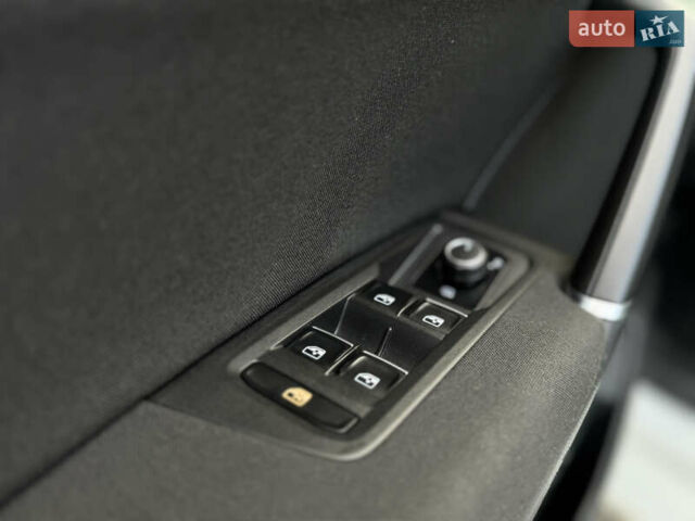 Белый Фольксваген Туран, объемом двигателя 1.97 л и пробегом 199 тыс. км за 15800 $, фото 35 на Automoto.ua