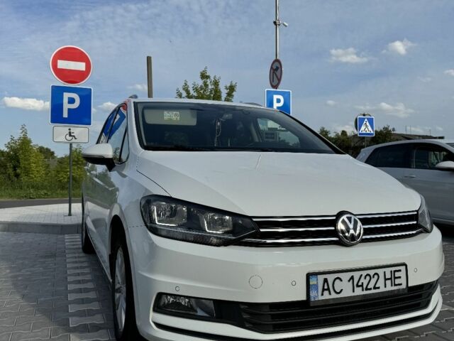 Белый Фольксваген Туран, объемом двигателя 2 л и пробегом 310 тыс. км за 14200 $, фото 1 на Automoto.ua