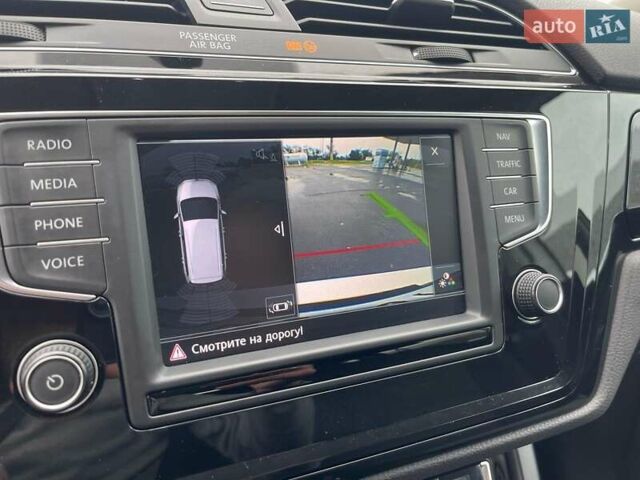 Белый Фольксваген Туран, объемом двигателя 1.4 л и пробегом 159 тыс. км за 15700 $, фото 23 на Automoto.ua