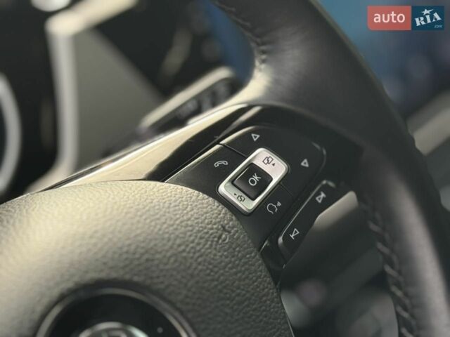 Білий Фольксваген Туран, об'ємом двигуна 2 л та пробігом 206 тис. км за 15300 $, фото 14 на Automoto.ua