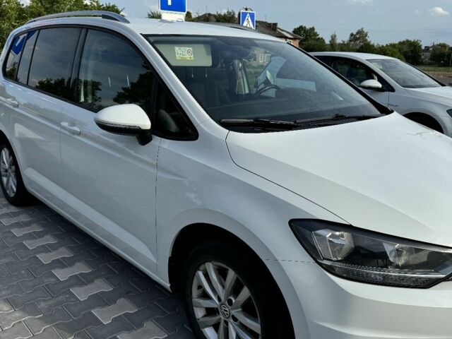 Белый Фольксваген Туран, объемом двигателя 2 л и пробегом 310 тыс. км за 14200 $, фото 6 на Automoto.ua