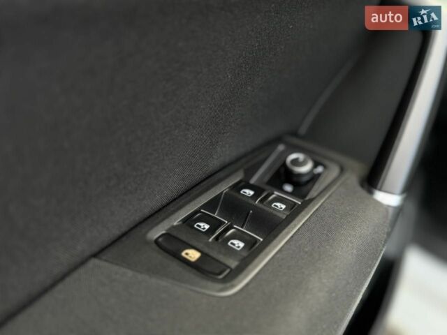 Білий Фольксваген Туран, об'ємом двигуна 2 л та пробігом 206 тис. км за 15300 $, фото 12 на Automoto.ua