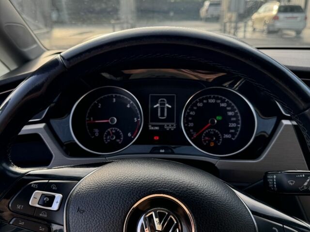 Белый Фольксваген Туран, объемом двигателя 2 л и пробегом 310 тыс. км за 14200 $, фото 18 на Automoto.ua