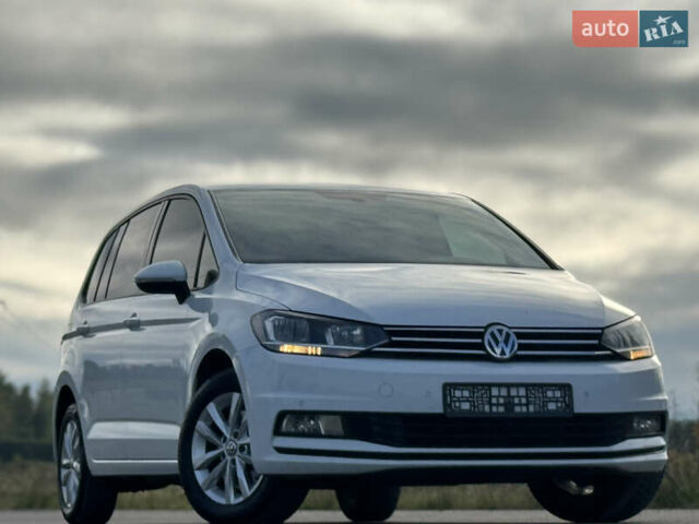 Белый Фольксваген Туран, объемом двигателя 1.97 л и пробегом 199 тыс. км за 15800 $, фото 11 на Automoto.ua