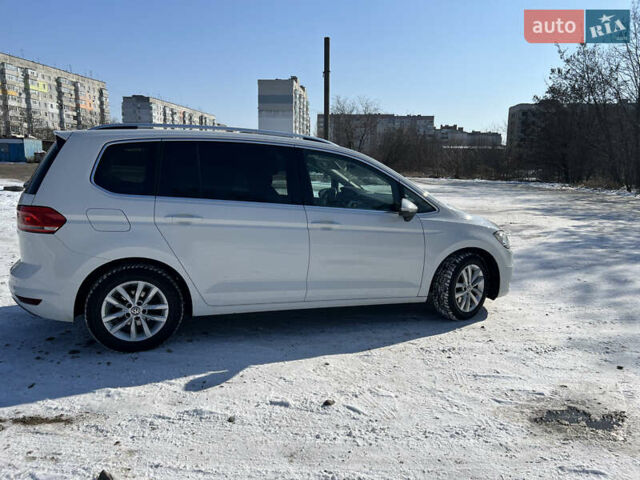 Білий Фольксваген Туран, об'ємом двигуна 1.6 л та пробігом 217 тис. км за 15500 $, фото 7 на Automoto.ua