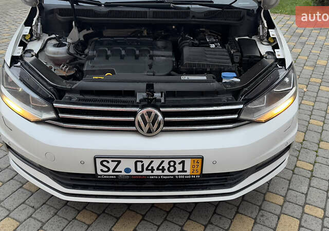 Белый Фольксваген Туран, объемом двигателя 1.97 л и пробегом 232 тыс. км за 16600 $, фото 18 на Automoto.ua