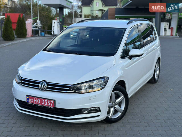 Фольксваген Туран 2017 у Хмельницькому на Automoto.ua Білий Фольксваген Туран, об'ємом двигуна 1.6 л та пробігом 189 тис. км за 15550 $, фото 5 на Automoto.ua