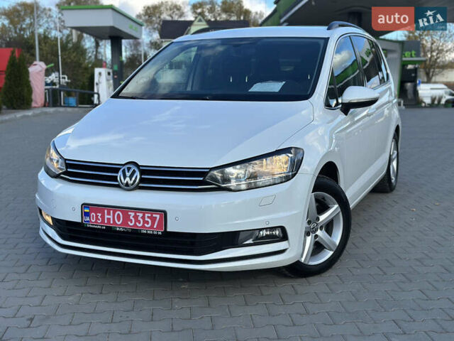 Белый Фольксваген Туран, объемом двигателя 1.6 л и пробегом 189 тыс. км за 15999 $, фото 4 на Automoto.ua