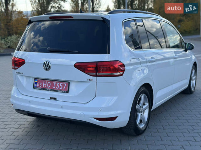 Белый Фольксваген Туран, объемом двигателя 1.6 л и пробегом 189 тыс. км за 15999 $, фото 17 на Automoto.ua