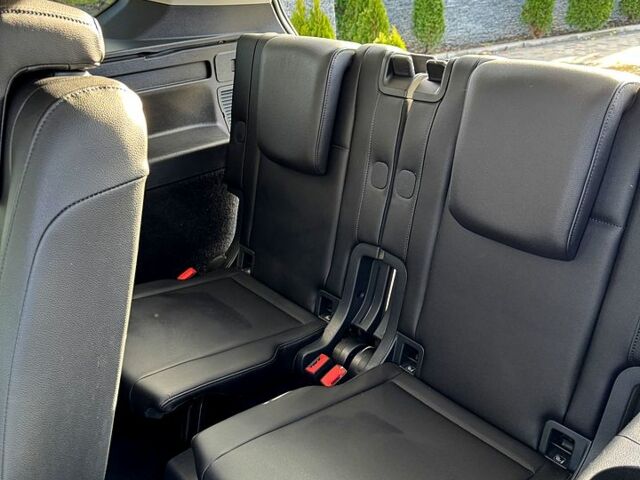 Білий Фольксваген Туран, об'ємом двигуна 2 л та пробігом 187 тис. км за 15500 $, фото 4 на Automoto.ua