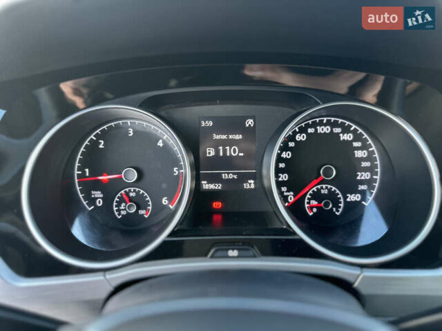 Фольксваген Туран 2017 у Хмельницькому на Automoto.ua Білий Фольксваген Туран, об'ємом двигуна 1.6 л та пробігом 189 тис. км за 15550 $, фото 34 на Automoto.ua