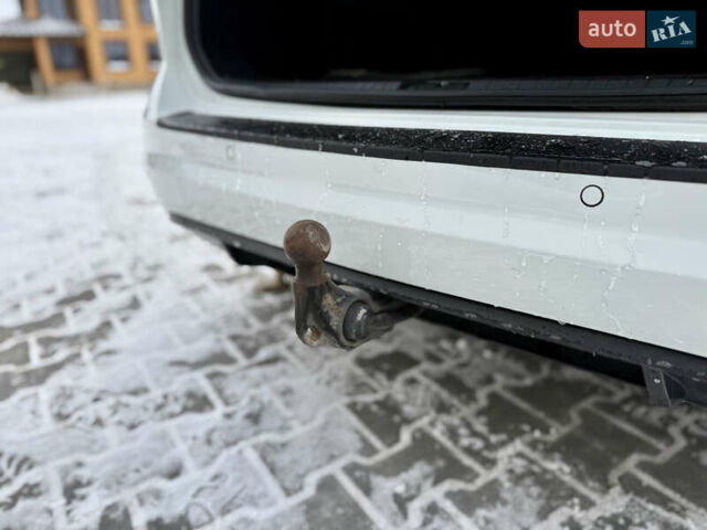 Білий Фольксваген Туран, об'ємом двигуна 1.6 л та пробігом 194 тис. км за 16400 $, фото 23 на Automoto.ua